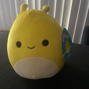 Zarina the Banana Slug Yellow 8 inch Squishmallow #Squishmallow